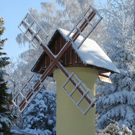 Nyaraló Charming Holiday Home In Schirgiswalde Near Forest *